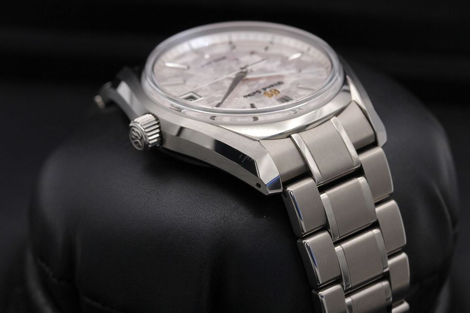 Grand Seiko Heritage Collection SBGA413 Image 4